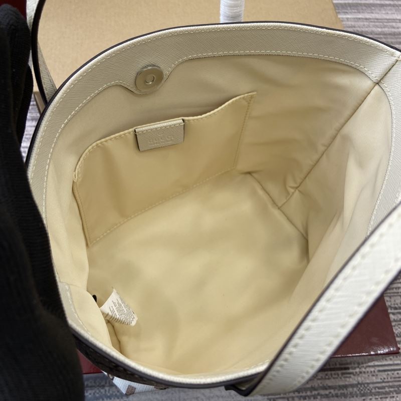 Gvc*1 tote bags